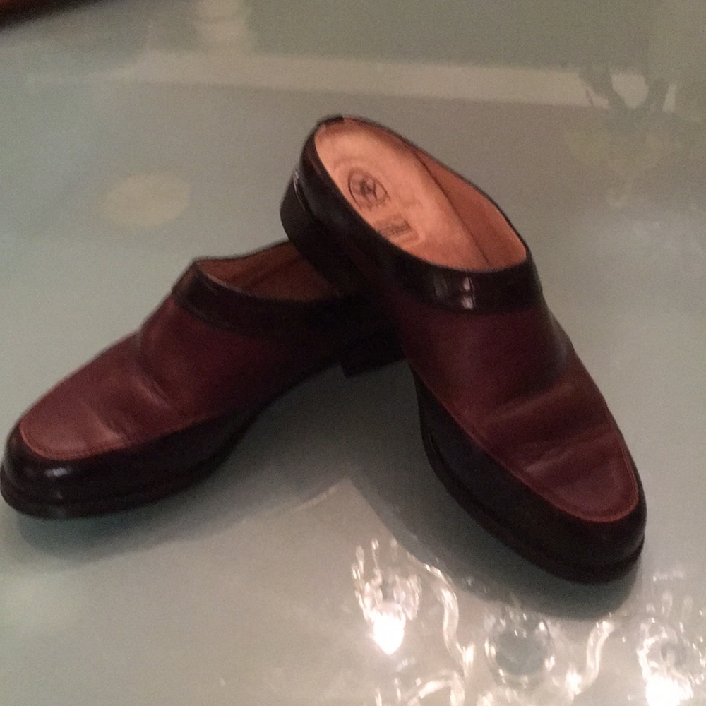 Rare Ariat black/brown leather mule